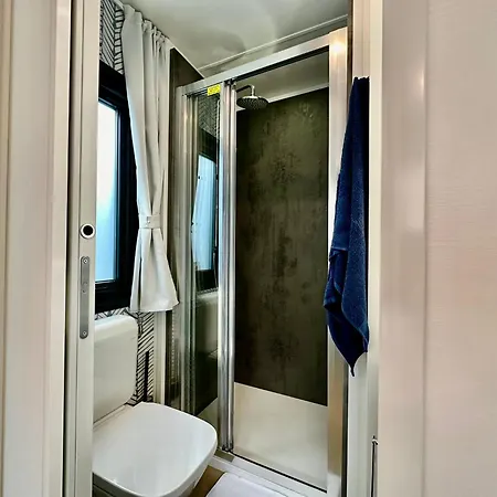 Estivo Premium Deluxe Mobile Homes On Del Sole Village * Iseo