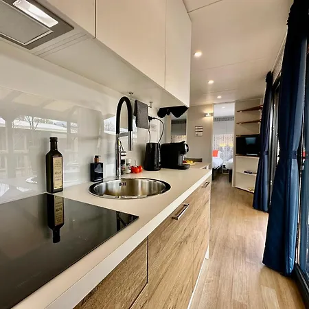 Estivo Premium Deluxe Mobile Homes On Del Sole Village *